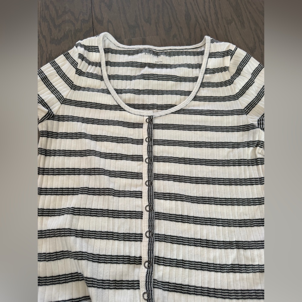 American Eagle Outfitters Black and White Striped Crop Top